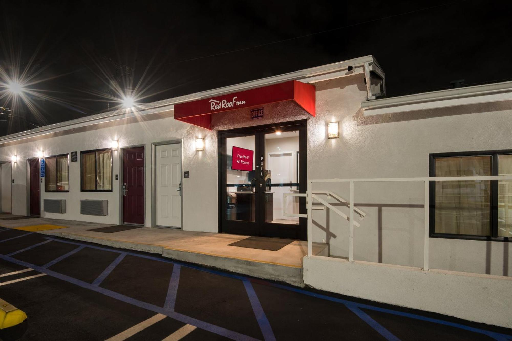 Red Roof Inn Carson - Wilmington, Ca Los Angeles Eksteriør bilde